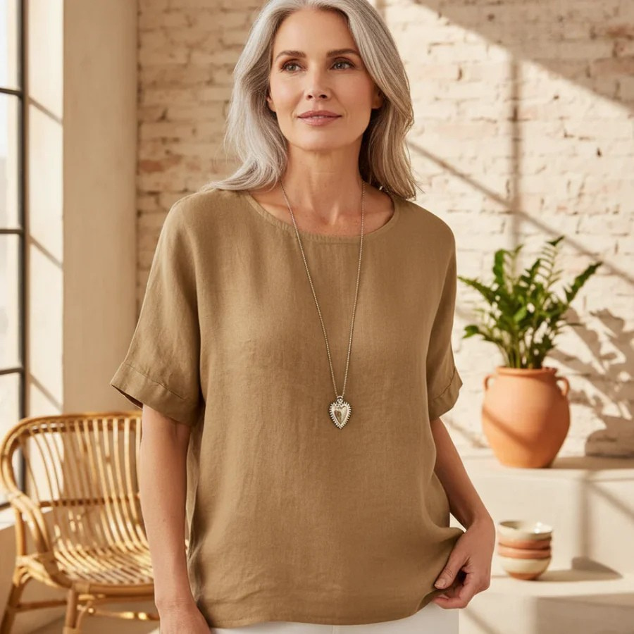 Rhea | Minimalist Relaxed Top
